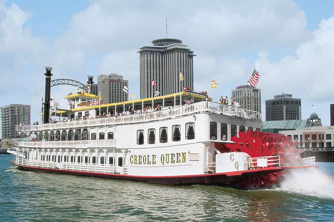 Paddlewheeler Creole Queen Historic Mississippi River Cruise - What happens aboard the Creole Queen