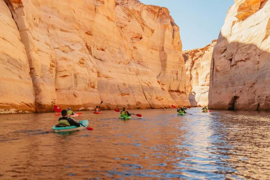 Page/Lake Powell: Guided Kayak & Water Antelope Canyon Tour - The paddle back and the real effort involved