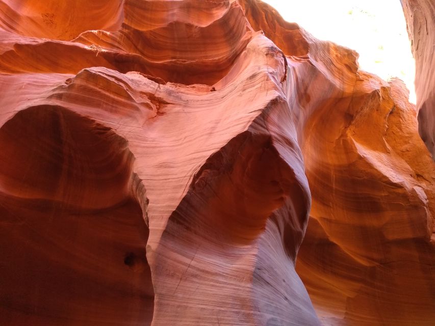 Page: Lower Antelope Canyon Entry and Navajo Guided Tour - Who will enjoy this tour most