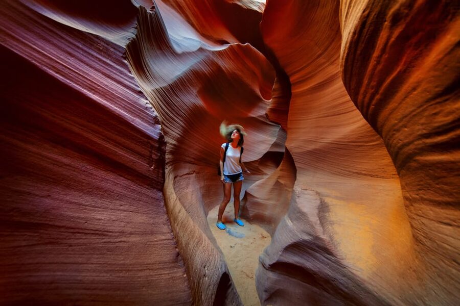 Page: Lower Antelope Canyon Prime-Time Guided Tour - Starting at Ken’s Tours and getting ready