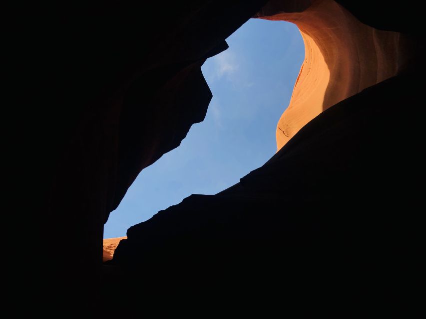 Page: Lower Antelope Canyon Tour with Trained Navajo Guide - What the Navajo guide adds