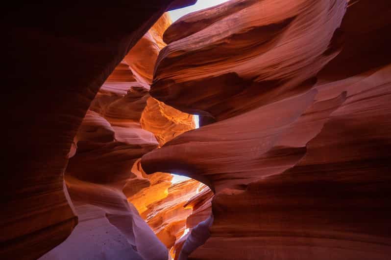 Page: Lower Antelope Canyon Walking Tour with Navajo Guide - Inside the largest cavern