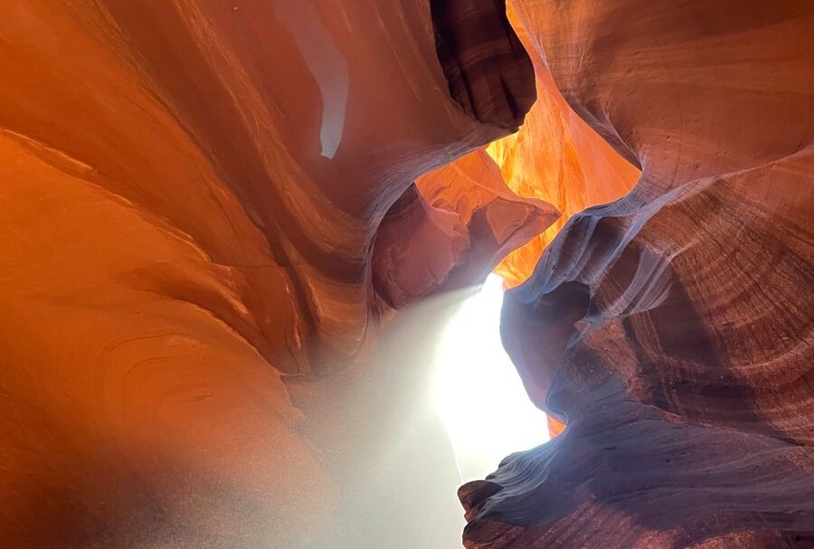 Page: Upper Antelope Canyon Sightseeing Tour w/ Entry Ticket - Choosing the best light for photographs