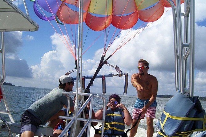 Parasailing Adventure at the Hilton Head Island - Flying above Calibogue Sound
