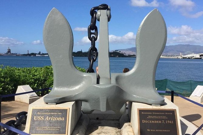 Pearl Harbor USS Arizona Memorial and Honolulu City Tour - Why the USS Arizona Memorial carries the day