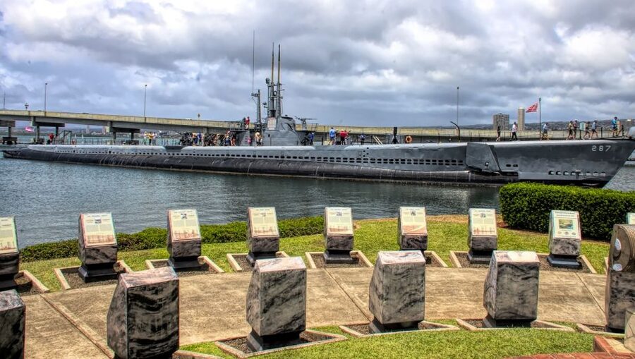 Pearl Harbor: USS Arizona Memorial & Battleship Missouri - Who will get the most from this Pearl Harbor tour