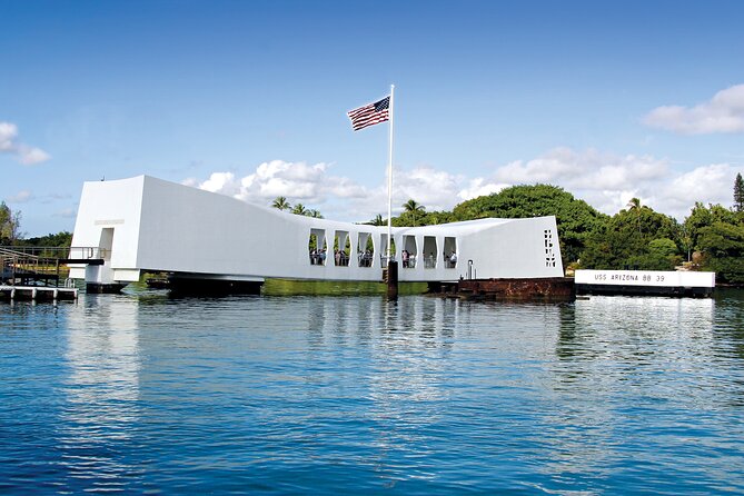 Pearl Harbor, USS Arizona Memorial & Honolulu City Tour - Honolulu sights add useful context before and after Pearl Harbor