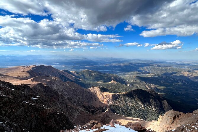Pikes Peak Jeep Tour - The three-hour route up Pikes Peak Highway