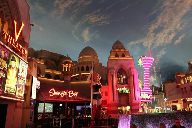 Popovich Comedy Pet Theater at Planet Hollywood Resort and Casino - What Popovich’s Pet Theater Is Really Like