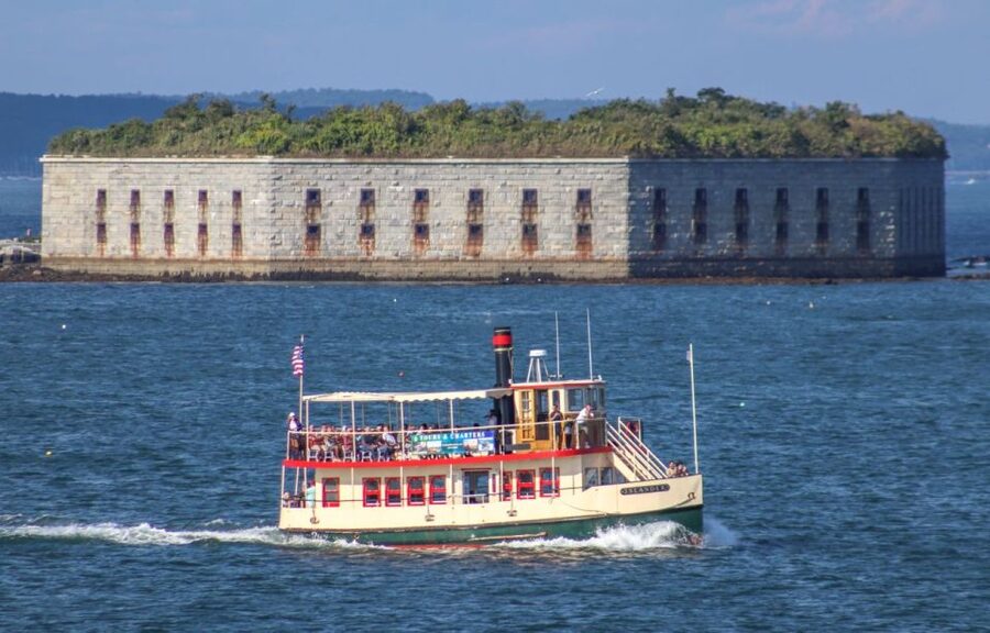 Portland: Best of Maine Lighthouse Scenic Cruise - Who will enjoy this cruise most