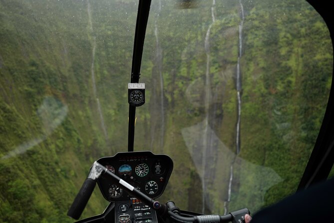 Private Kauaʻi Experience: Doors-Off ALL WINDOW SEATS - Price and value at $384 per person