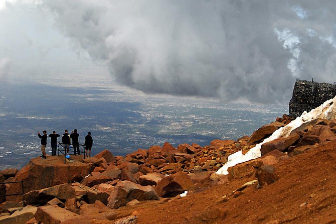 Private Pikes Peak Country And Garden of the Gods Tour from Denver - Garden of the Gods puts red rock first