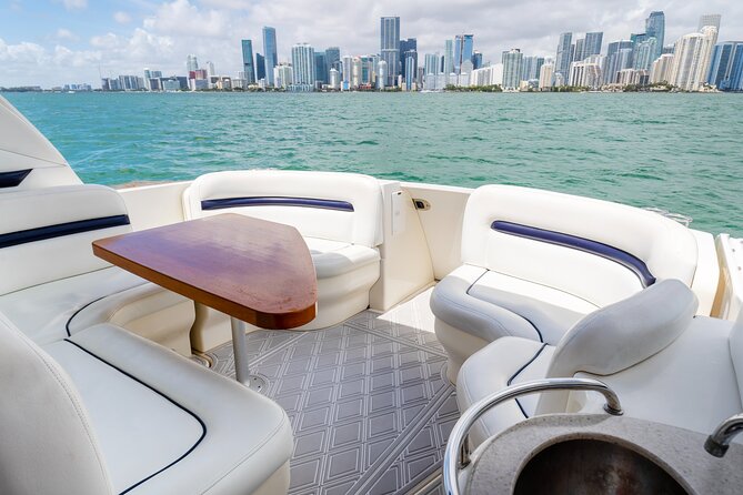 Private tour for 12 people on a 40 ft Yacht, Ft Lauderdale bay - Swimming, sandbars, and the limits of the schedule
