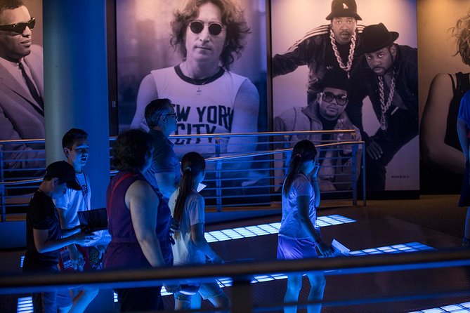 Rock and Roll Hall of Fame Admission in Cleveland - Give yourself enough time to read, listen, and walk