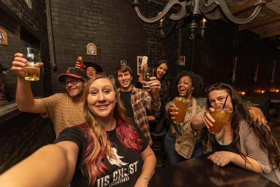 Salem: Boos and Brews Haunted Pub Crawl - Meeting the lantern at East India Square