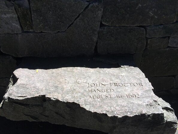 Salem's Best Ghost Tour - Old Burying Point Cemetery and the limits of access