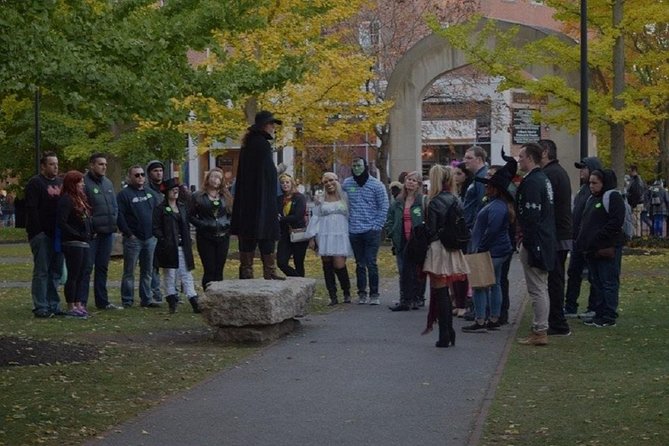 Salem's Best Ghost Tour - The Gardner Pingree House brings murder into the story