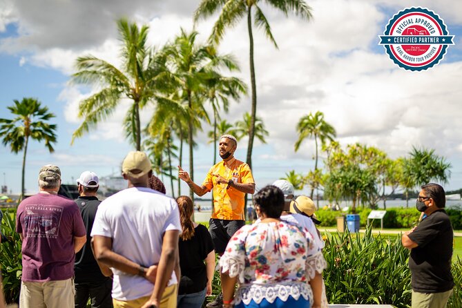 Salute to Pearl Harbor Including USS Arizona - The guide makes the biggest difference