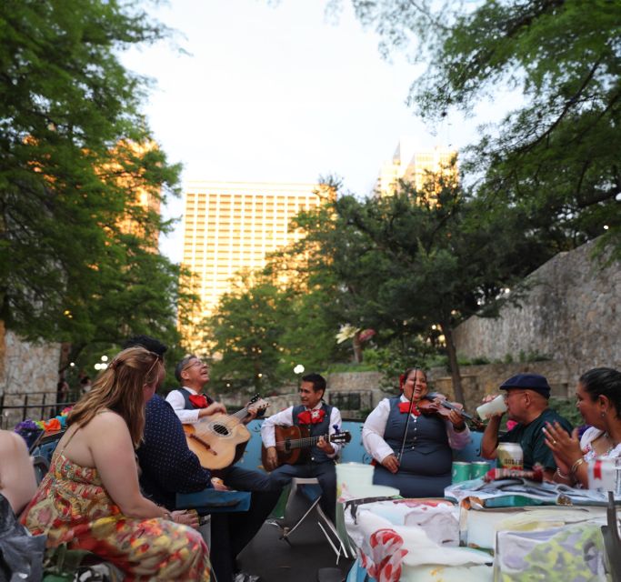 San Antonio: River Walk Cruise Ticket - Why the guide matters more than the boat