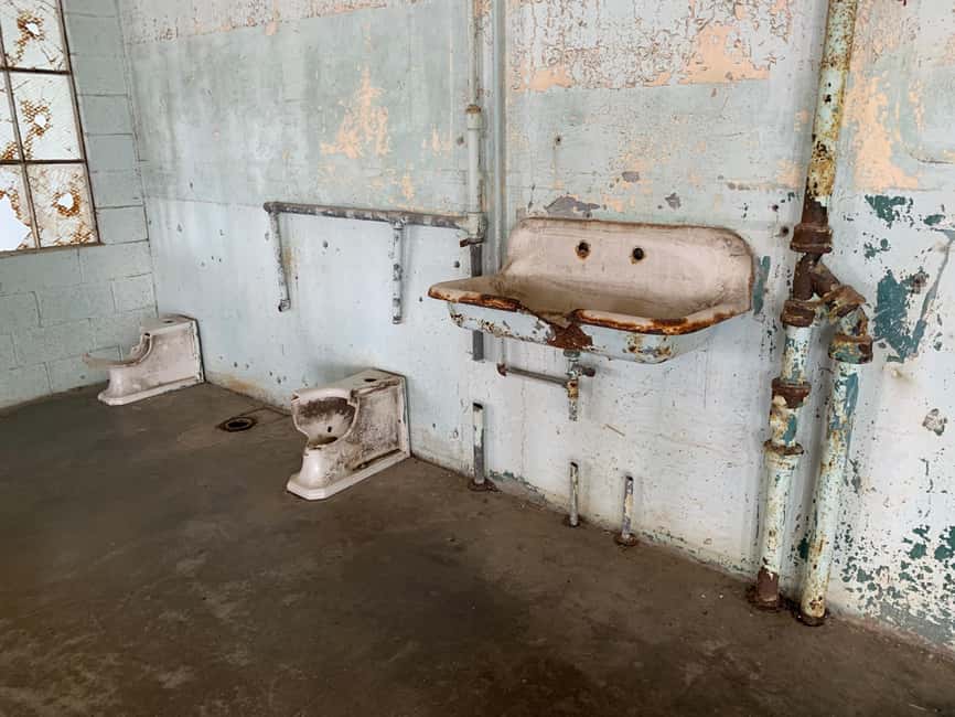 San Francisco: Alcatraz, Ferry & Audio Tour w/ Night Option - Timing, comfort, and mobility