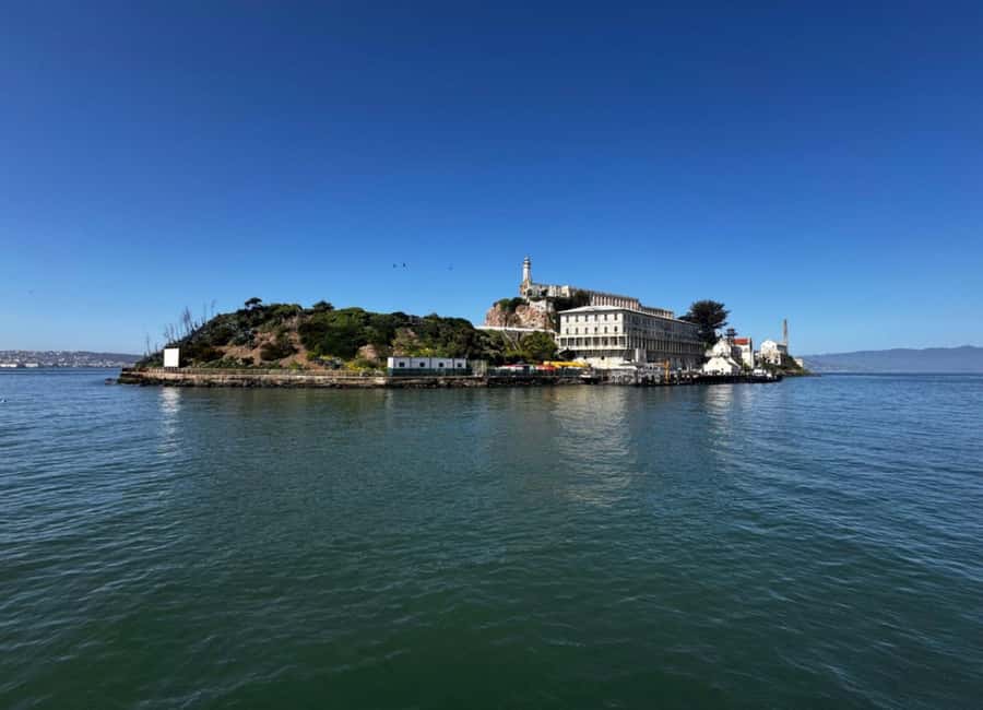 San Francisco: Alcatraz Ticket, Ferry, & Self-Guided App - Key points to know before visiting