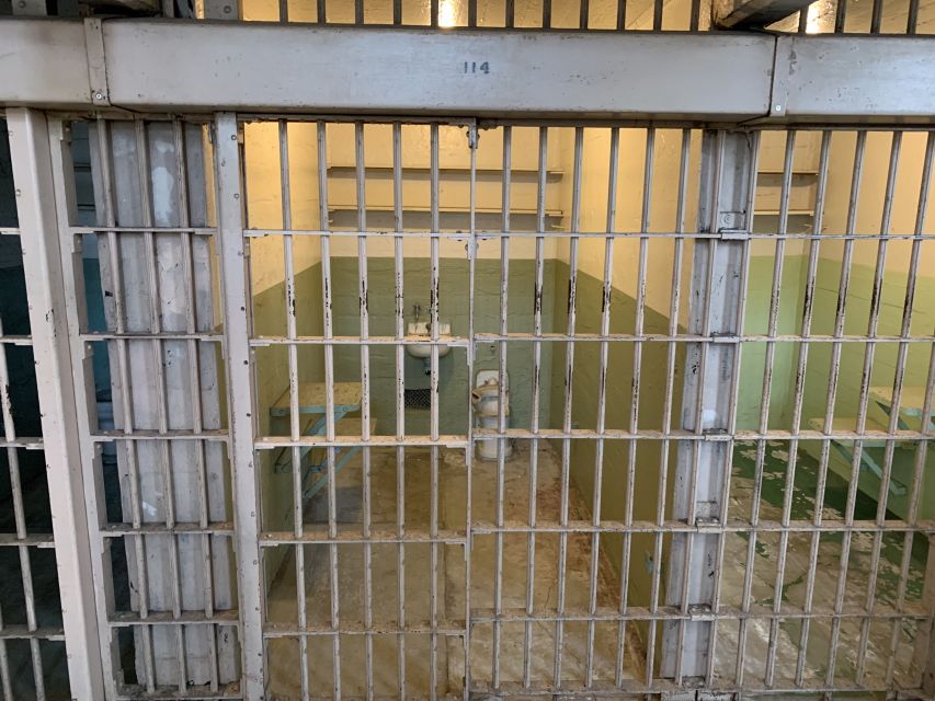 San Francisco: Alcatraz Tour with Muir Woods and Sausalito - Choose your route before booking