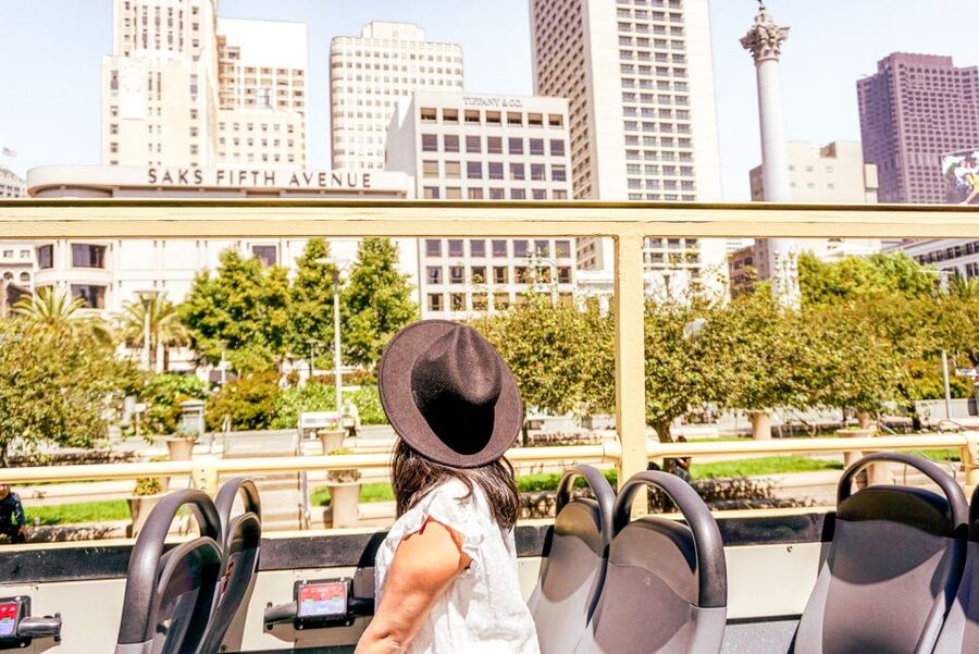San Francisco: Hop-On Hop-Off Sightseeing Tour with 17 Stops - North Beach, Chinatown, and downtown