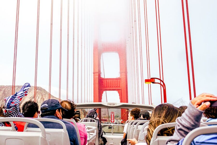 San Francisco: Hop-On Hop-Off Sightseeing Tour with 17 Stops - Civic Center and Alamo Square