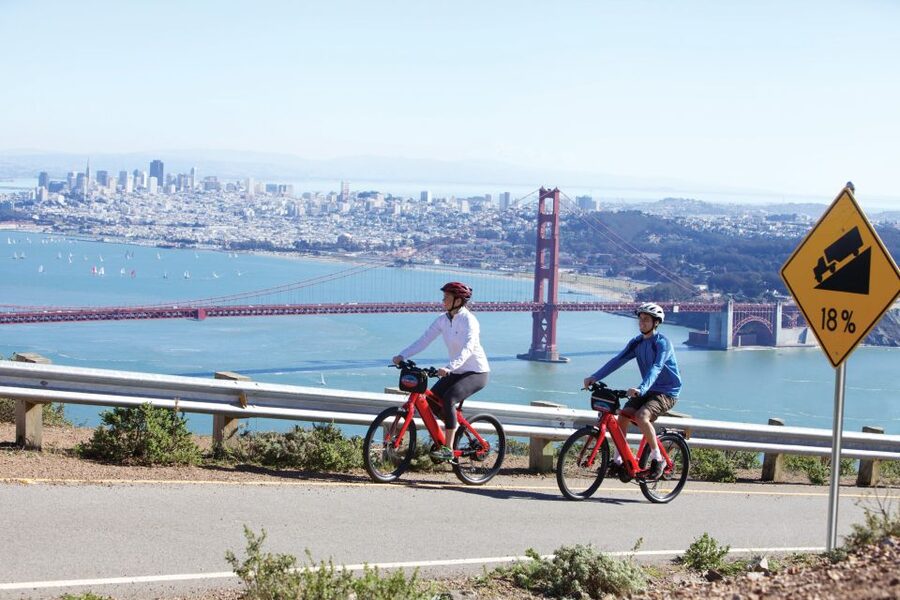 San Francisco: Hop-On Hop-Off Sightseeing Tour with 17 Stops - Pier 35, Pier 39, and the return to Jefferson Street