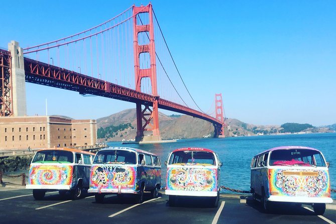 San Francisco Love Tour - Lombard Street and the waterfront neighborhoods