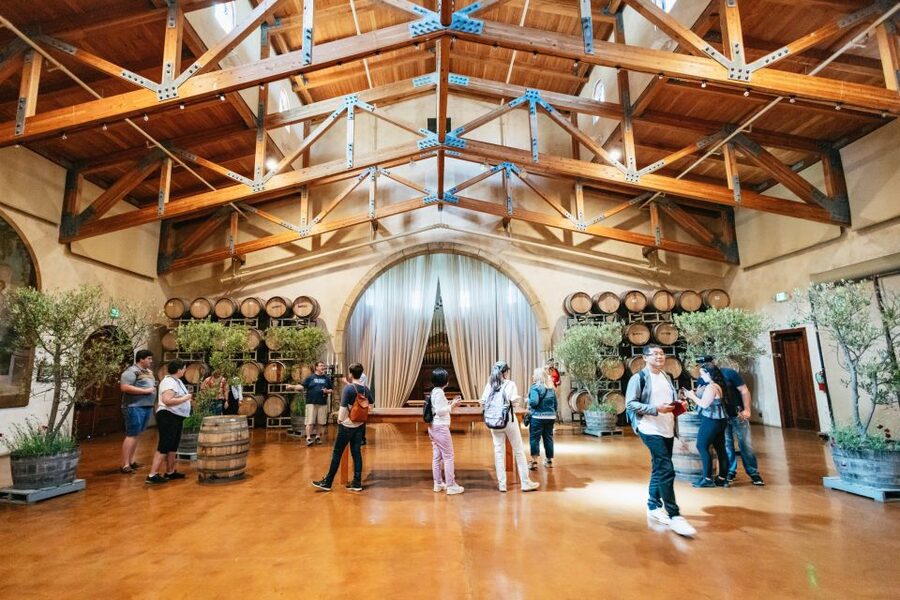 San Francisco: Muir Woods, Napa & Sonoma Valley Wine Tour - The Golden Gate Bridge finish