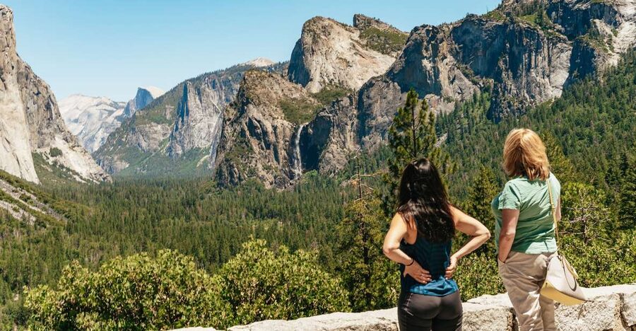 San Francisco: Yosemite National Park & Giant Sequoias Hike - Tunnel View gives you the Yosemite postcard