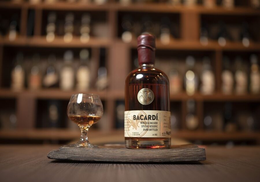 San Juan: Casa Bacardi Distillery Tour - Choose the Legacy Tour for the Bacardi story