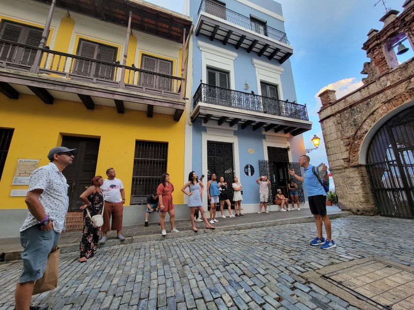 San Juan: Old Town Sunset Walking Tour - Antiguo Palacio de la Intendencia