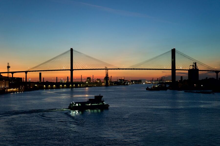 Savannah: Buffet Dinner Cruise with Live Entertainment - Live music, dancing, and the changing mood upstairs