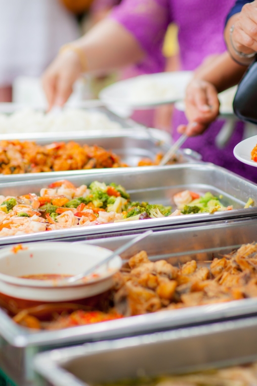 Savannah: Buffet Dinner Cruise with Live Entertainment - Who will get the most from this Savannah cruise