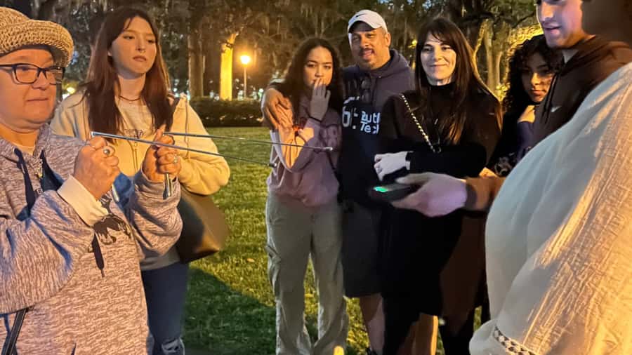 Savannah: Ghosts, Asylums, Voodoo, and Horror Walking Tour - Meeting at Monterey Square after dark