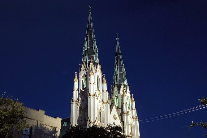 Savannah History and Haunts Candlelit Ghost Walking Tour - Following the darker side of Savannah’s past