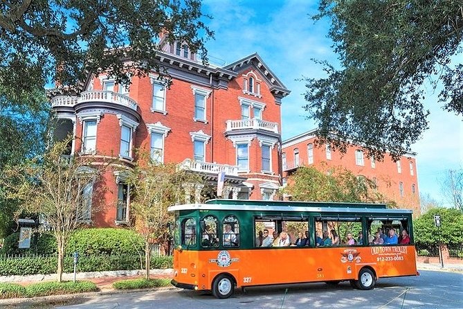Savannah Hop-On Hop-Off Trolley Tour - Franklin Square and the western historic district