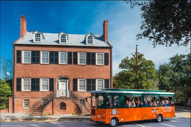 Savannah Hop-On Hop-Off Trolley Tour - The visitor center and Old Town Trolley Welcome Center