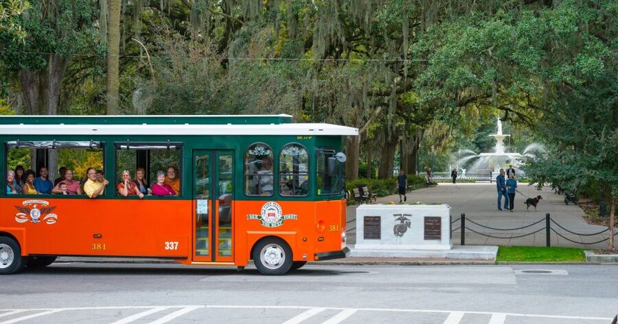 Savannah: Old Town Hop-On Hop-Off Trolley Tour - Comfort, timing, and practical limits