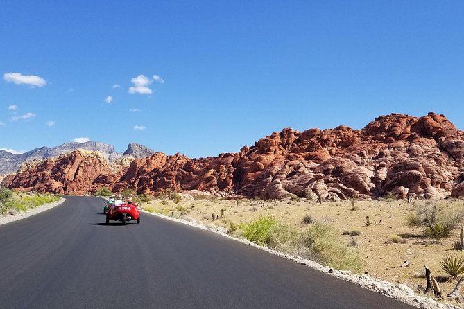Scooter Car Tour of Red Rock Canyon with Transport from Las Vegas - Guides make a real difference