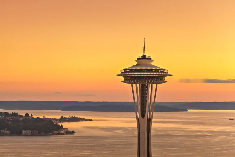 Seattle CityPASS®: Save up to 46% at 5 Top Attractions - Chihuly Garden and Glass: the strongest art choice