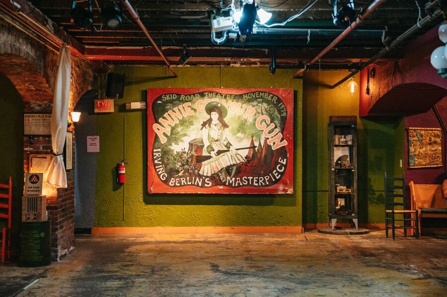 Seattle: Guided Underground Walking Tour - What the one-hour route feels like