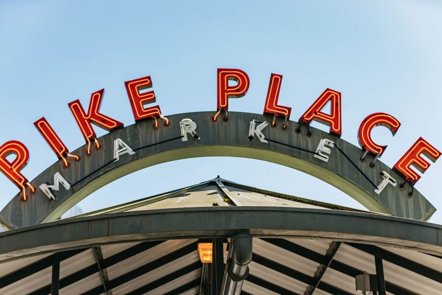 Seattle: Pike Place Market Chef-Guided Food Tour - Market history, vendor stories, and useful food advice