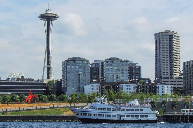 Seattle's Original Guided Harbor Cruise - Elliott Bay, Puget Sound, and the Olympic Mountains