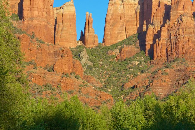 Sedona's Seven Canyons: 2-Hour Rugged Adventure & Stunning Views - Guides turn a ride into a lesson