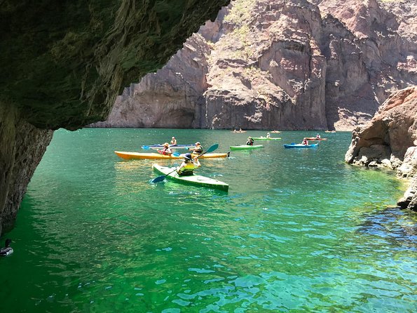 Self-Drive Emerald Cave Kayak Tour: Guided Willow Beach Paddle - Paddling back to Willow Beach