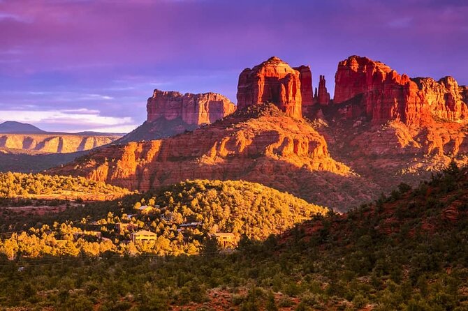 Sightseeing Highlights Tour of Sedona - Thunder Mountain and the red-rock route