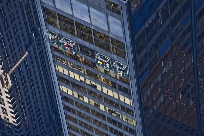 Skydeck - Willis Tower Admission - Seeing Chicago from the 103rd floor